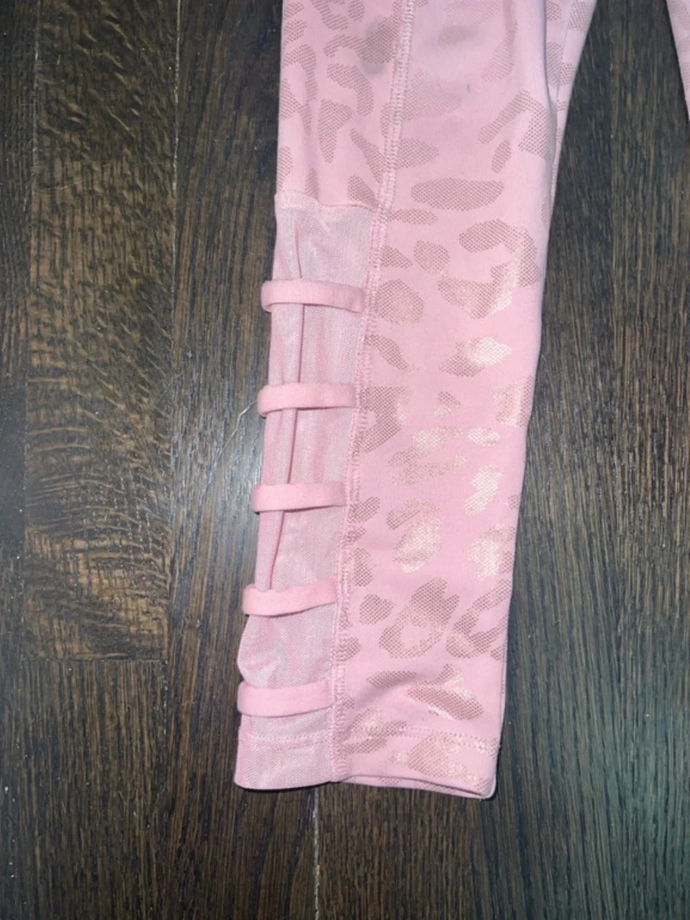 Girls' Pink cheetah-Print Active Leggings with Strappy Hem size 8